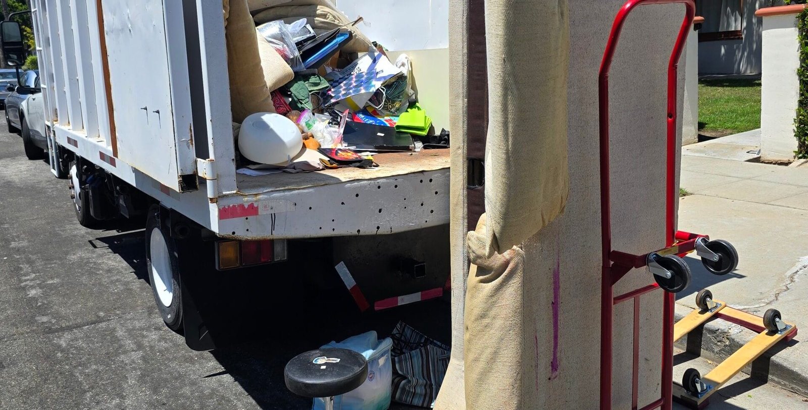 Junk Removal With Military Discount Near Me: Real Savings in California 1 Junk removal with military discount near me - Rapid Junk Pros crew in California