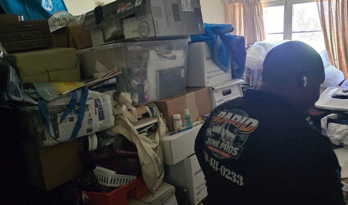 Junk Removal in Jefferson Park, CA