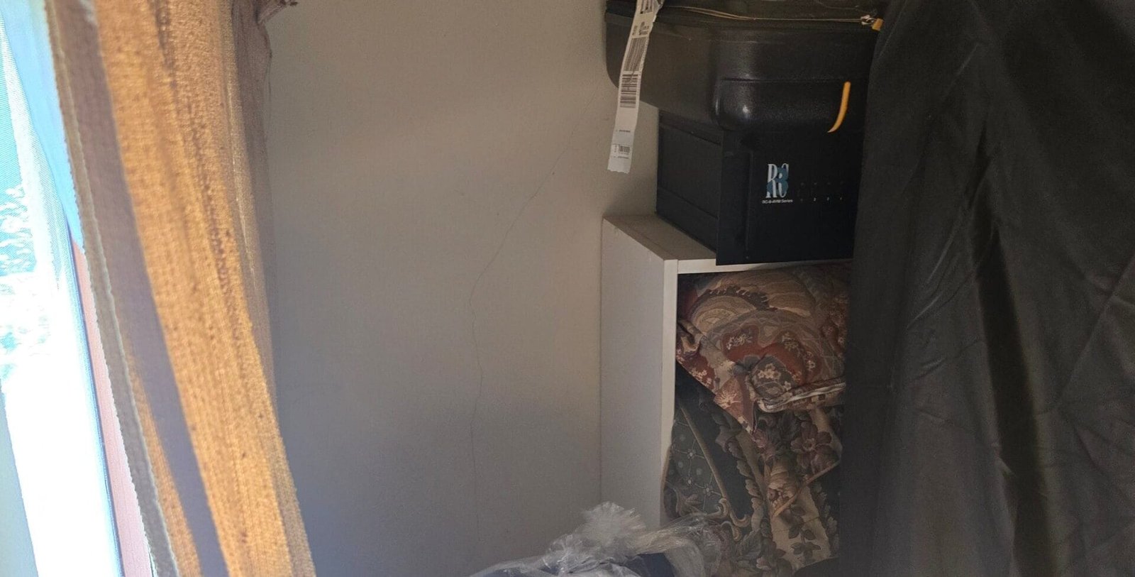 Junk Removal Before a Bathroom Remodel: 6 Costly Mistakes to Avoid 1 junk removal before a bathroom remodel